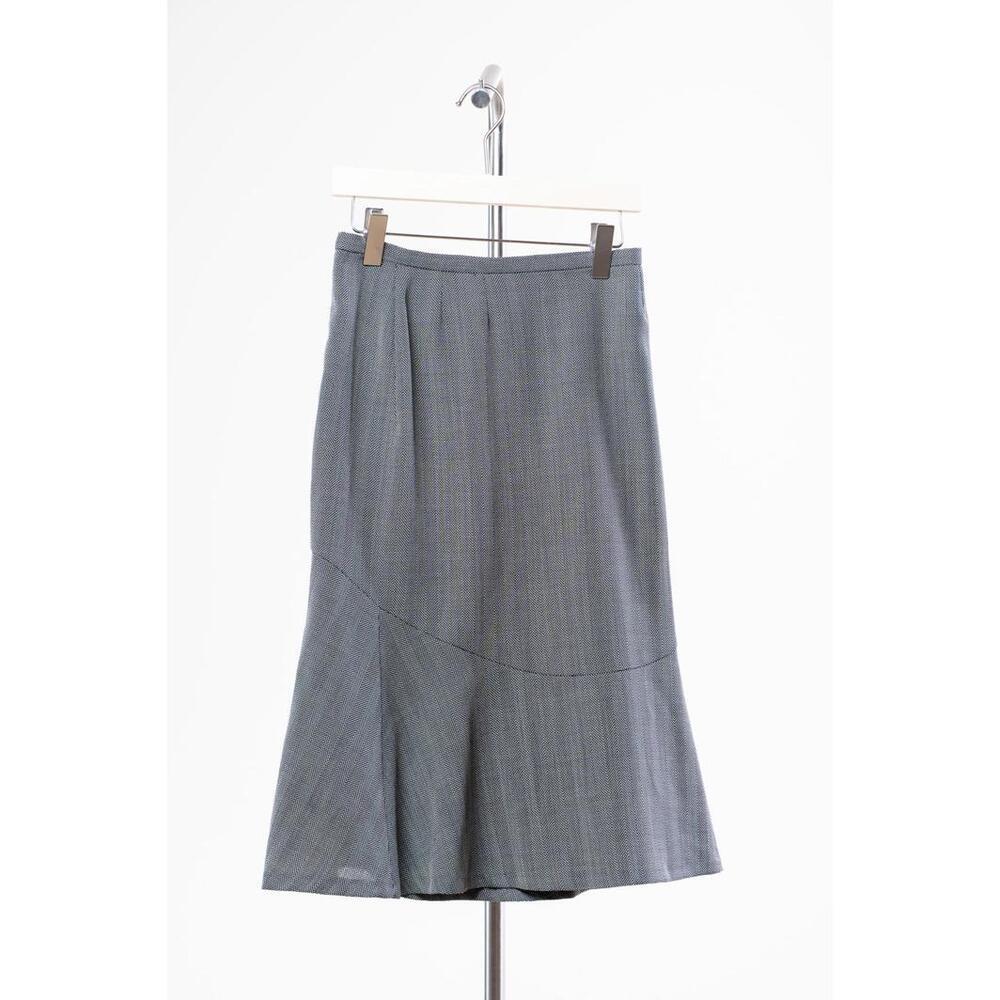 Max Mara Grey Houndstooth Jacket and Skirt Set - Picture 5 of 5